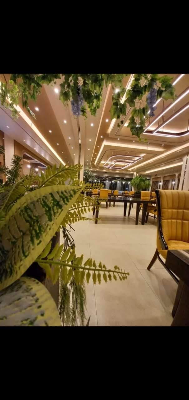 Penerangan Restoran elit